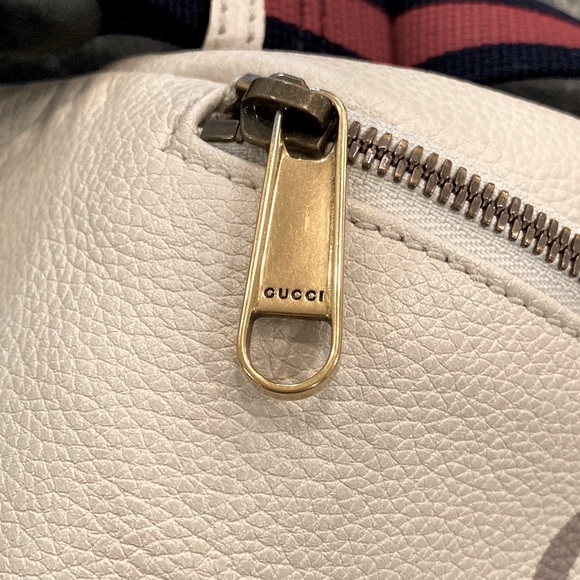 GUCCI Limited Edition Large vintage logo-print zipped fanny pack belt bag - Picture 6 of 14